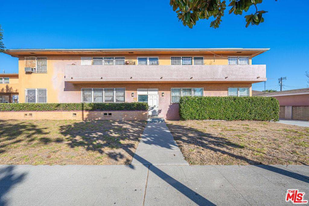 Los Angeles, CA 90043,3311 1/2 W 78th ST