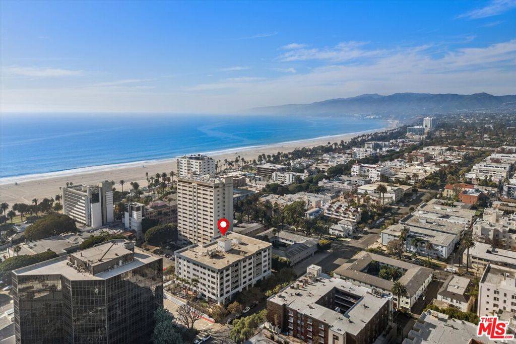 Santa Monica, CA 90403,1118 3rd ST #503