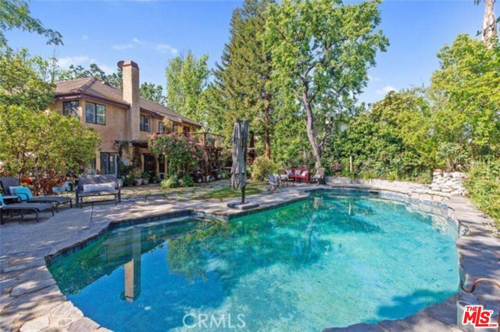 Agoura Hills, CA 91301,30063 Torrepines PL