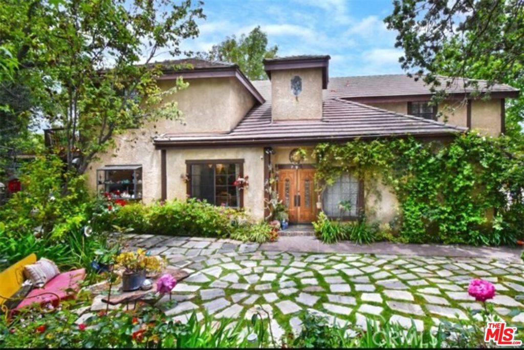 Agoura Hills, CA 91301,30063 Torrepines PL