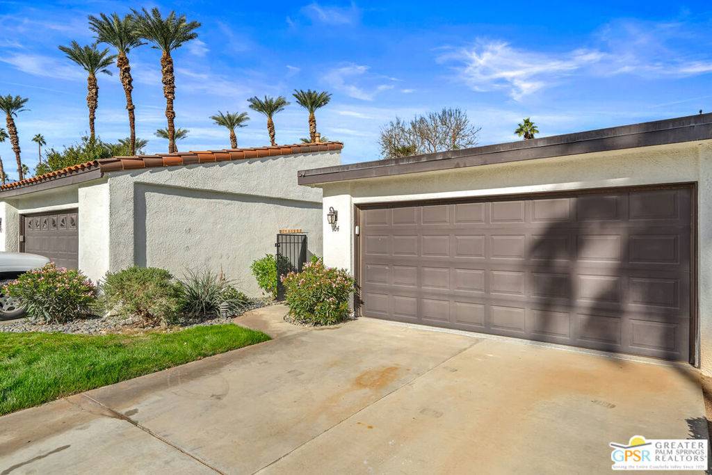 Rancho Mirage, CA 92270,104 Avenida Las Palmas