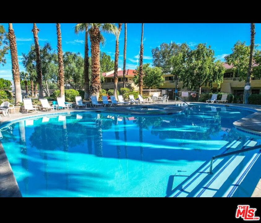 Palm Springs, CA 92262,2810 N Arcadia CT #113