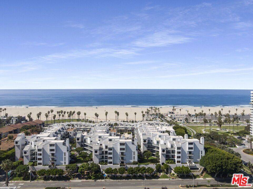 Santa Monica, CA 90405,2960 Neilson WAY #306