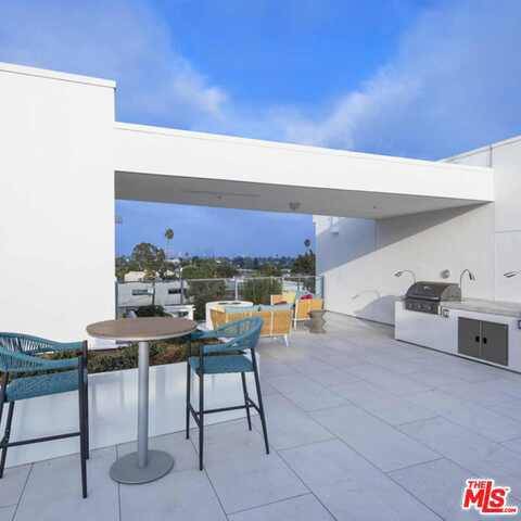 Santa Monica, CA 90404,2929 pennsylvania AVE #326