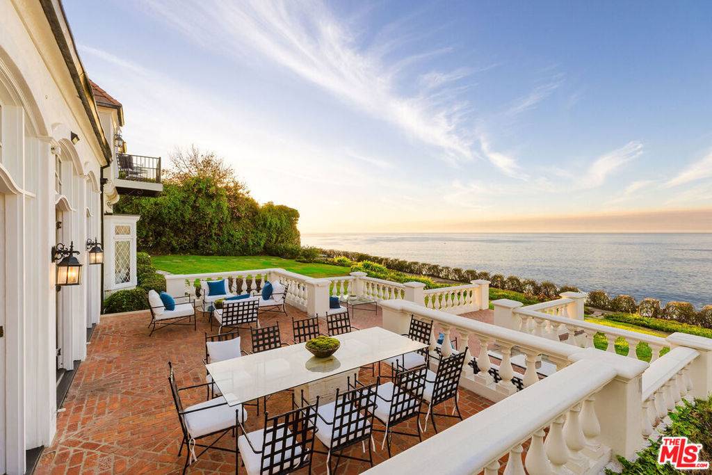 Palos Verdes Estates, CA 90274,605 Paseo Del Mar