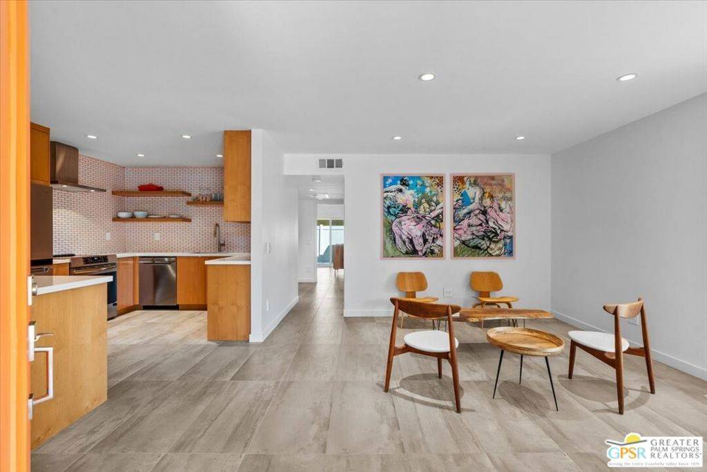 Palm Springs, CA 92262,2885 Sunflower LOOP