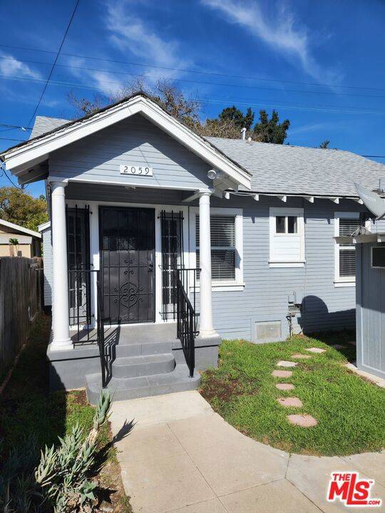 Los Angeles, CA 90018,2059 W 29th ST