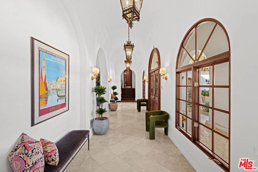 Montecito, CA 93108,2347 E Valley RD