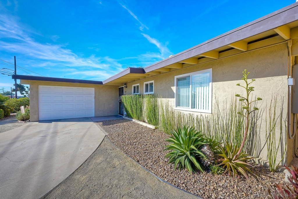 Imperial Beach, CA 91932,1122 Iris Ave