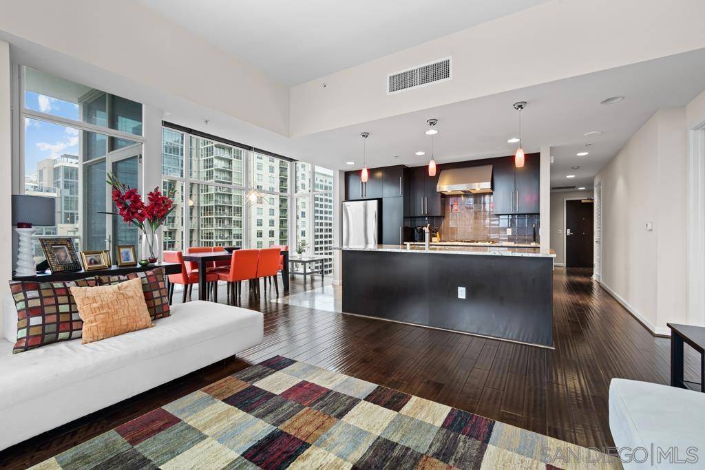 San Diego, CA 92101,1262 Kettner Blvd #1702