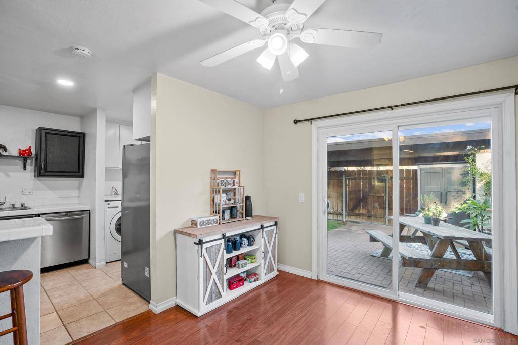 Santee, CA 92071,11253 Via Madonna