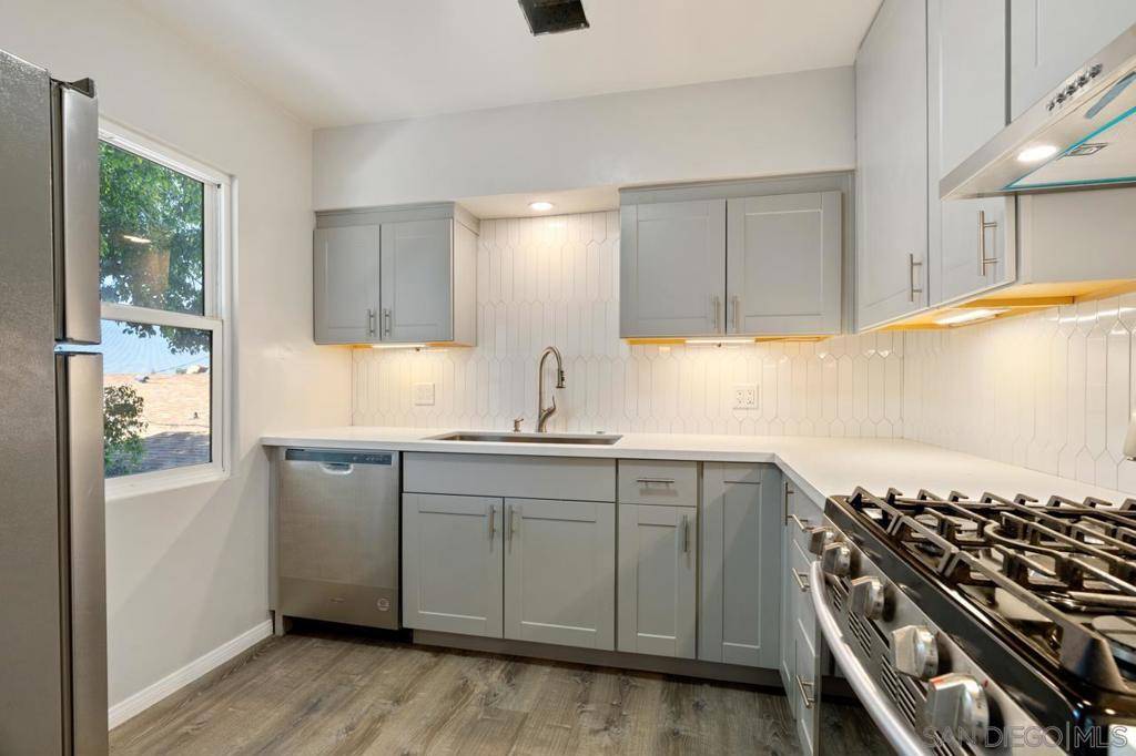 Lemon Grove, CA 91945,3276 3282 Main St
