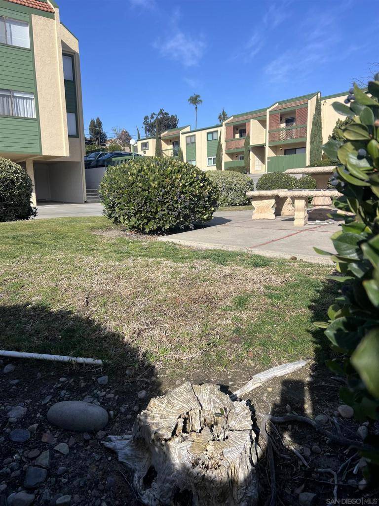 La Mesa, CA 91942,8000 University Avenue #201