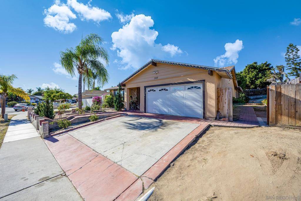 Vista, CA 92083,740 Melrose Pl