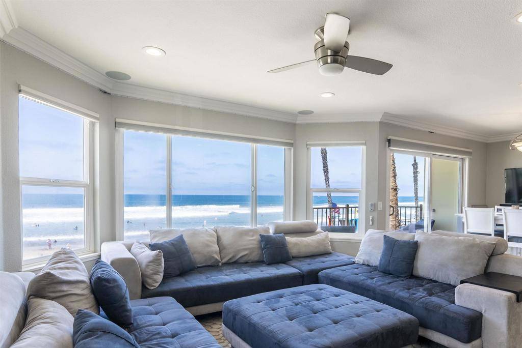 Oceanside, CA 92054,600 N The Strand #10