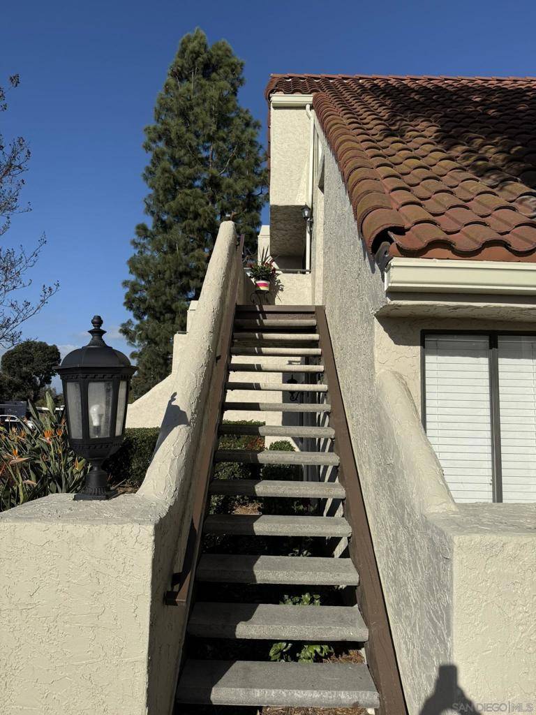 San Diego, CA 92128,17925 Caminito Pinero #270