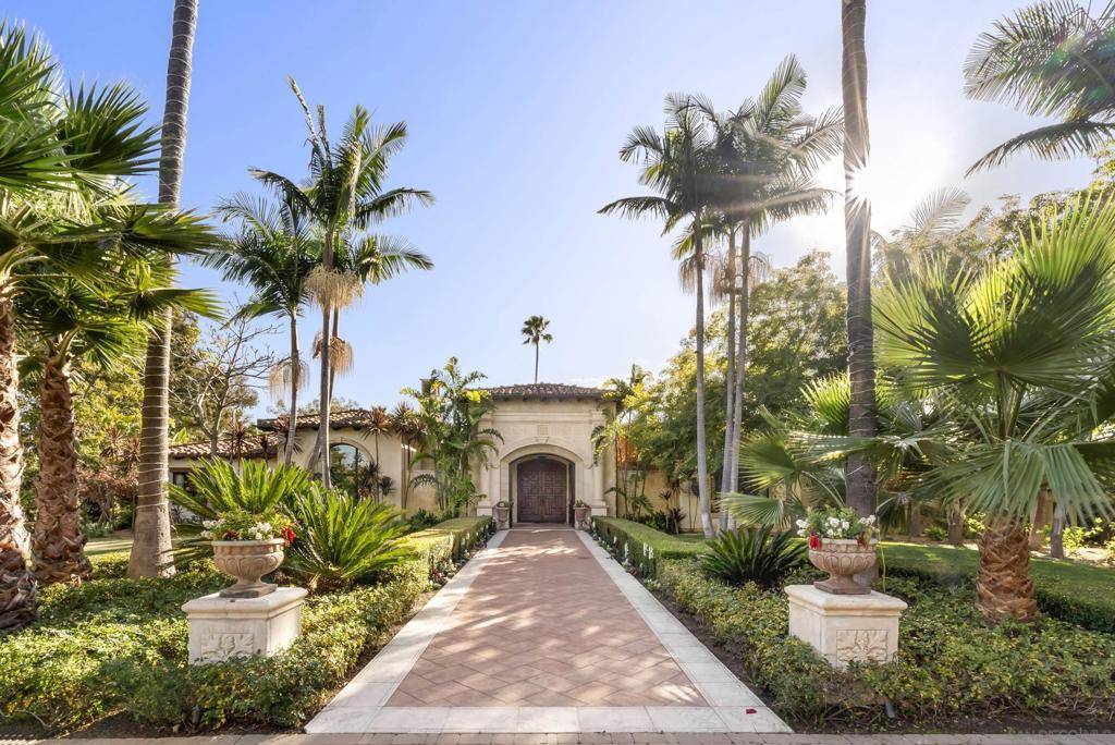 Rancho Santa Fe, CA 92067,18127 Via Roswitha
