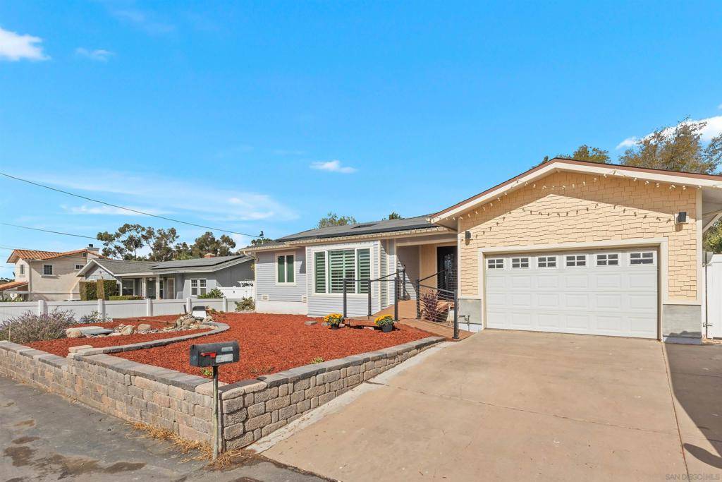 La Mesa, CA 91941,9116 Fletcher Dr.