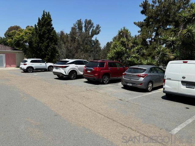 San Diego, CA 92116,3914 Adams Ave