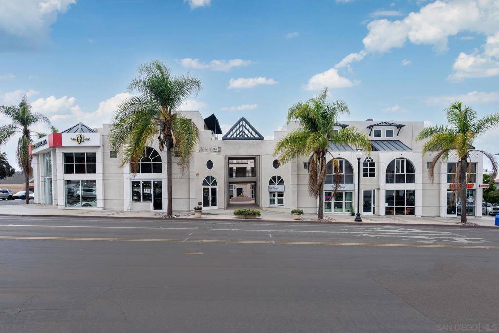 La Jolla, CA 92037,7514 GIRARD AVE #23