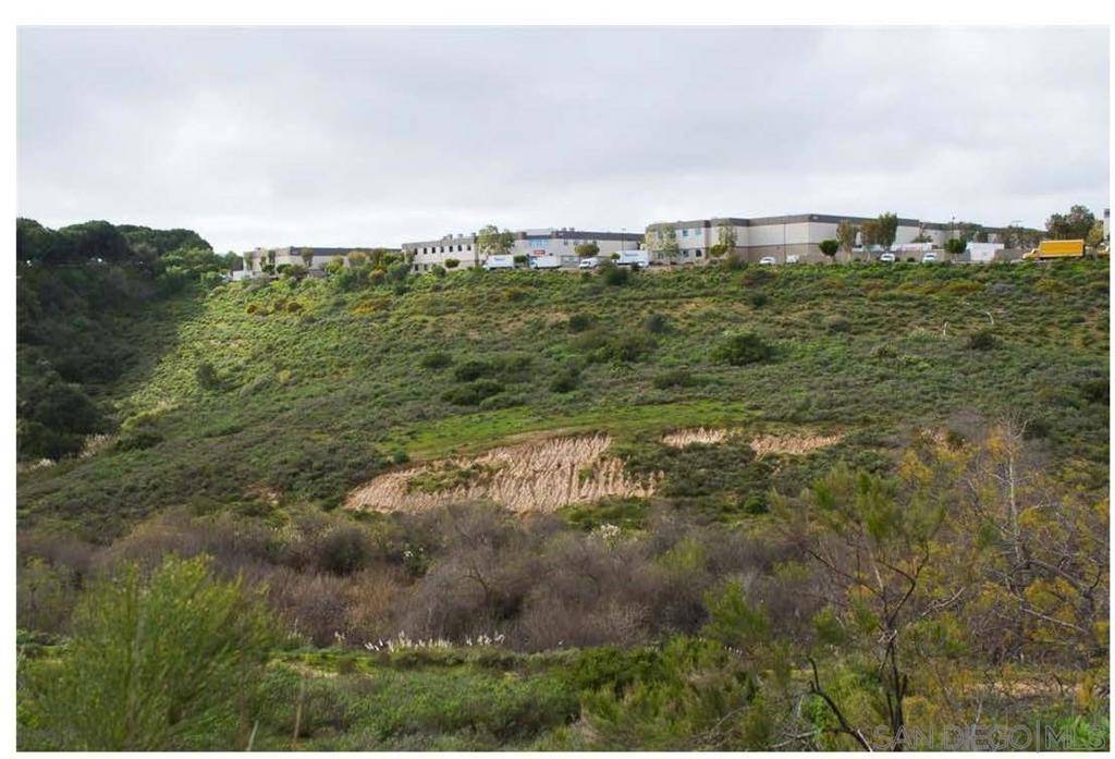 San Diego, CA 92121,0 Mesa Rim Rd
