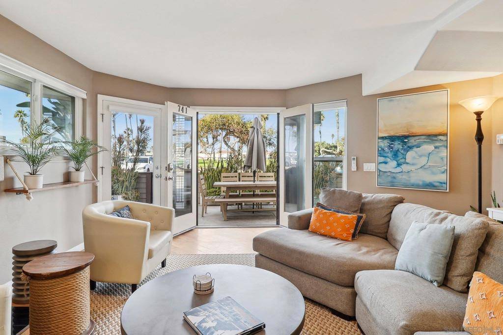 San Diego, CA 92109,741 San Fernando