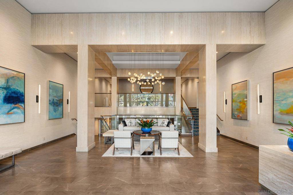 Coronado, CA 92118,1720 Avenida del Mundo #1601
