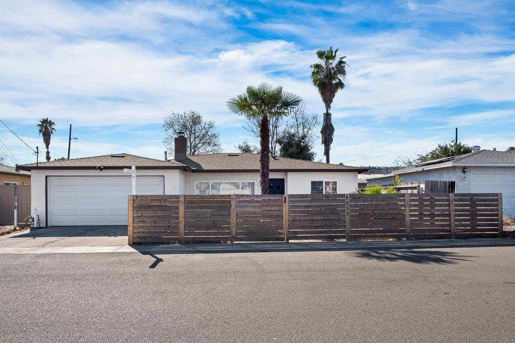 Santee, CA 92071,9651 Maccool Lane