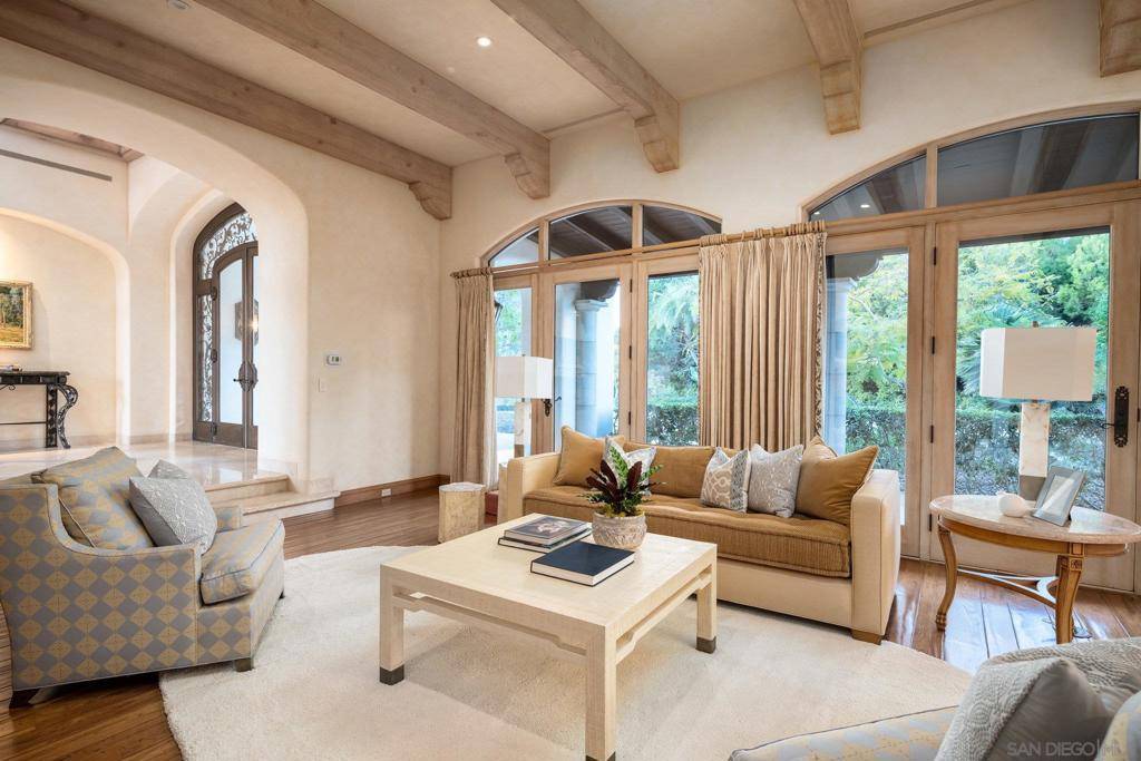 Rancho Santa Fe, CA 92067,17535 Los Morros