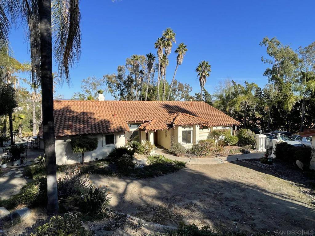 Escondido, CA 92025,205 Tampico Gln