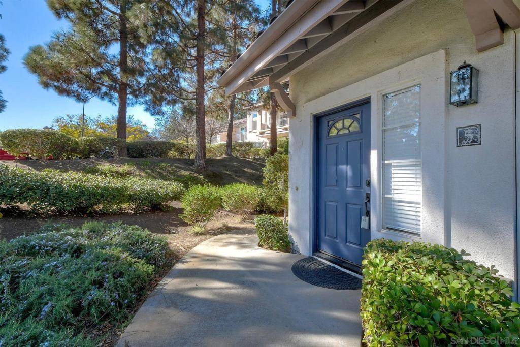 San Diego, CA 92128,12060 Tivoli Park Row #5