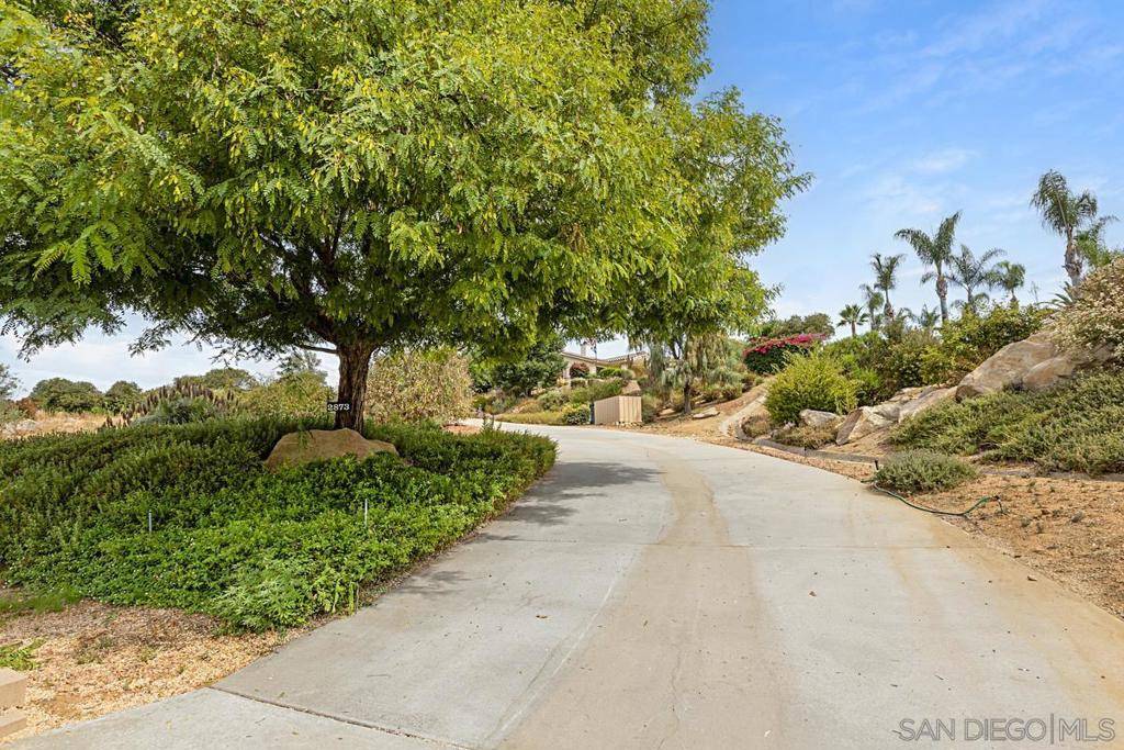 Ramona, CA 92065,2873 Willow Oak