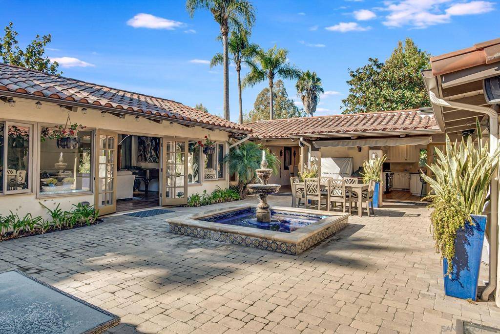 Rancho Santa Fe, CA 92067,16667 Via De La Valle