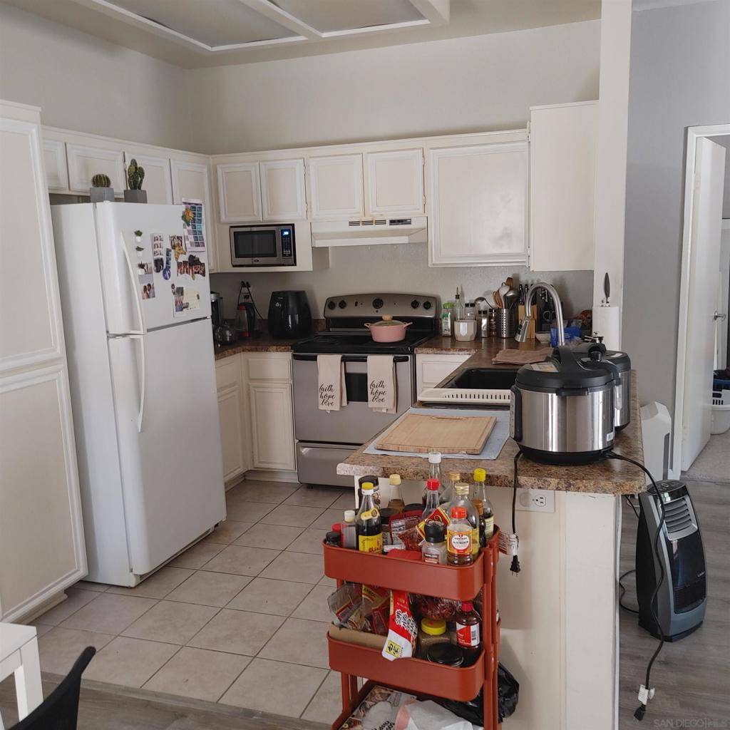 San Diego, CA 92127,17161 Alva Rd #2412