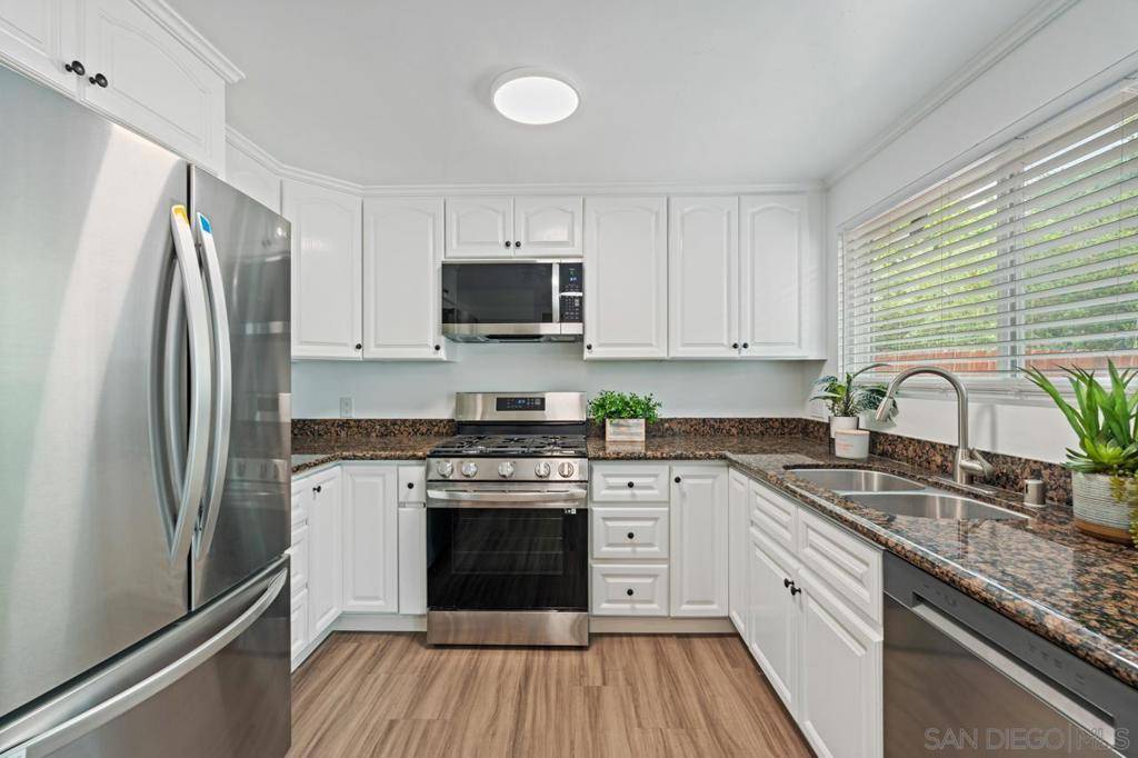 13315 Carriage Road Poway, CA 92064