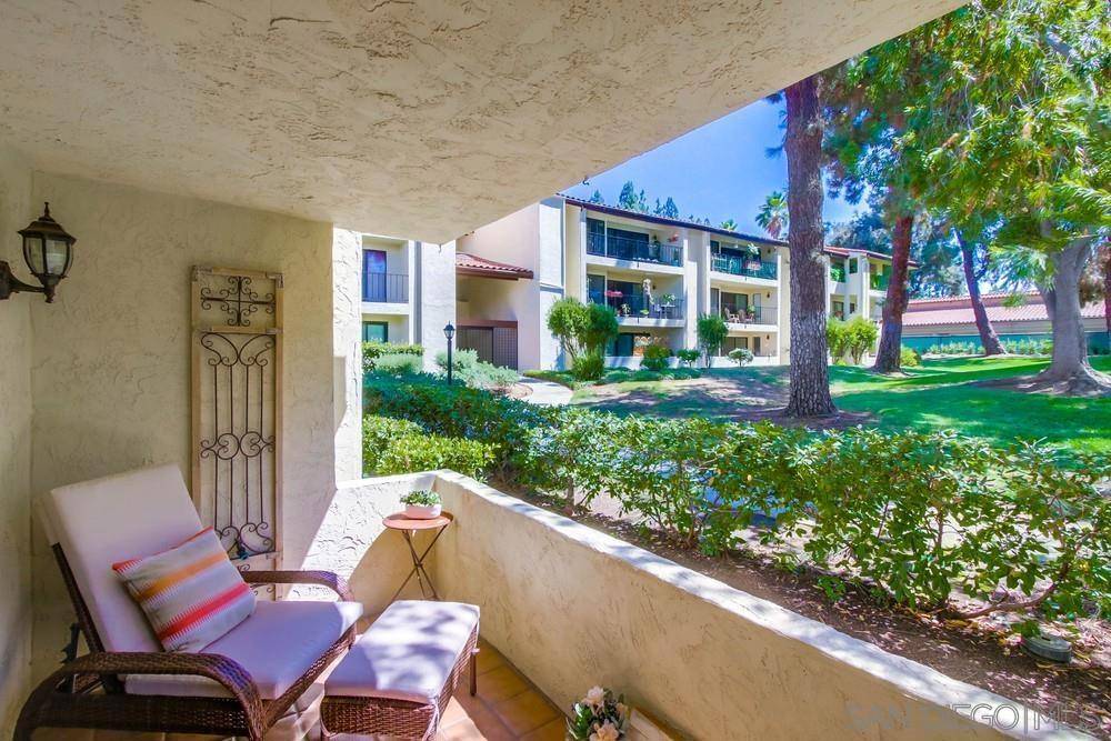 San Diego, CA 92128,17637 Pomerado Rd #123
