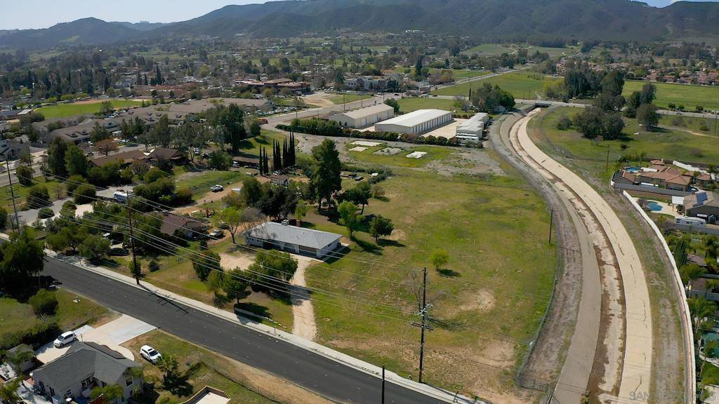 Murrieta, CA 92562,24567 Adams Ave
