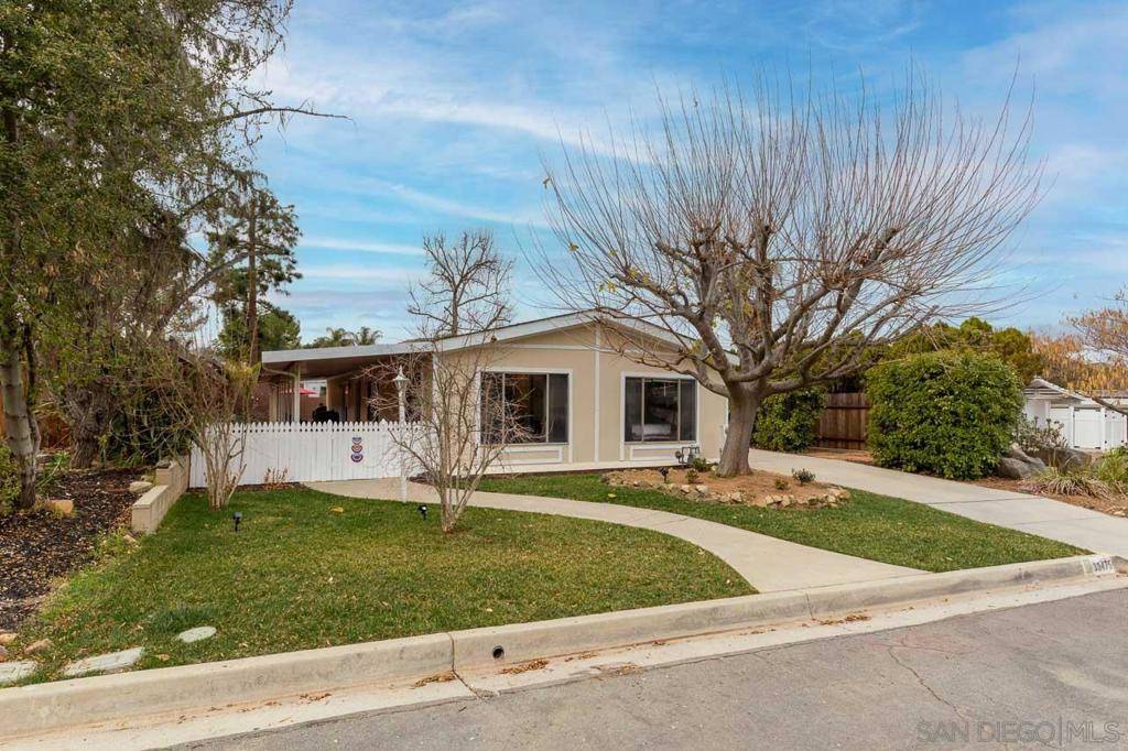 Wildomar, CA 92595,33475 Windmill Road