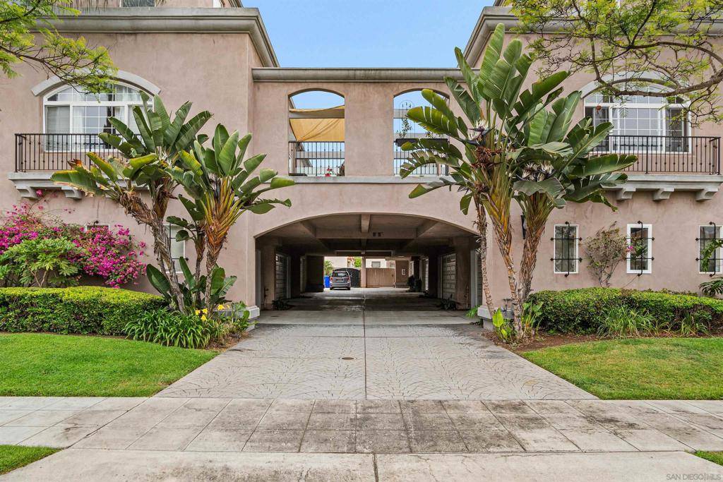 San Diego, CA 92103,102 Lewis Street