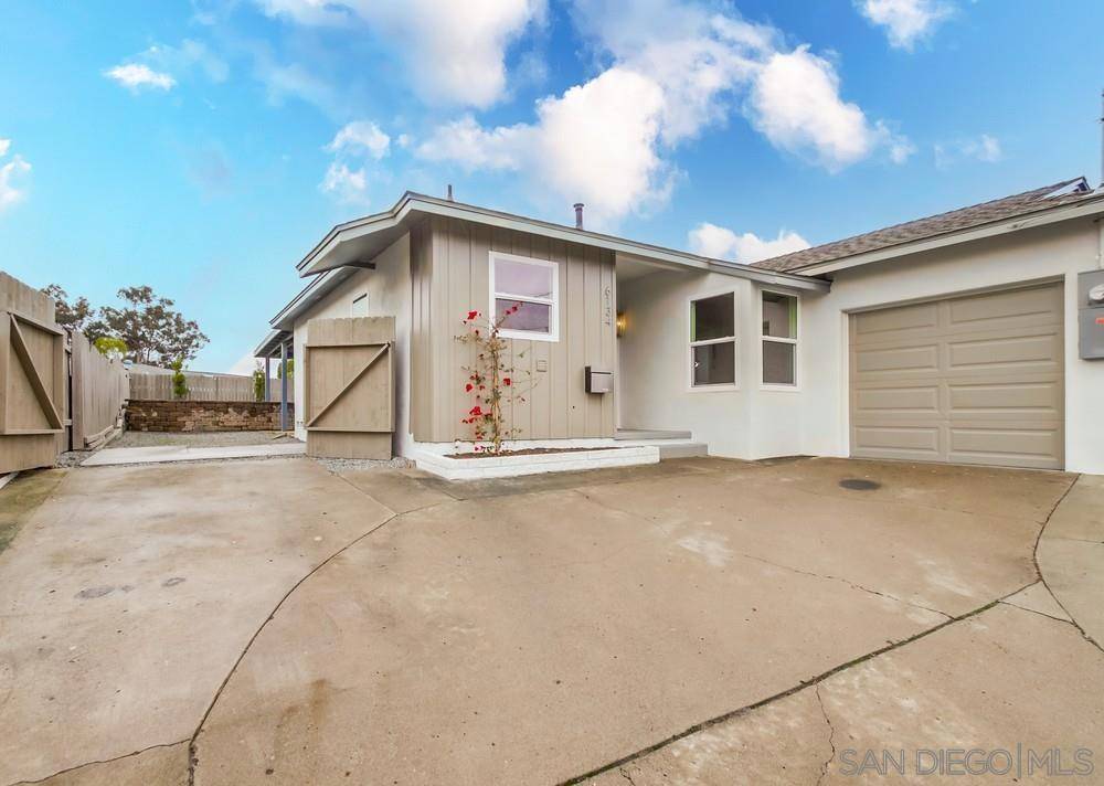 La Mesa, CA 91942,6134 Nagel St