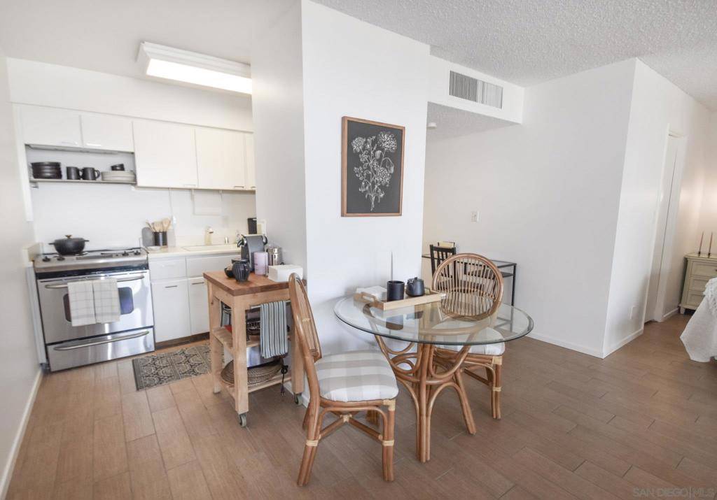 Coronado, CA 92118,1720 Avenida Del Mundo #501
