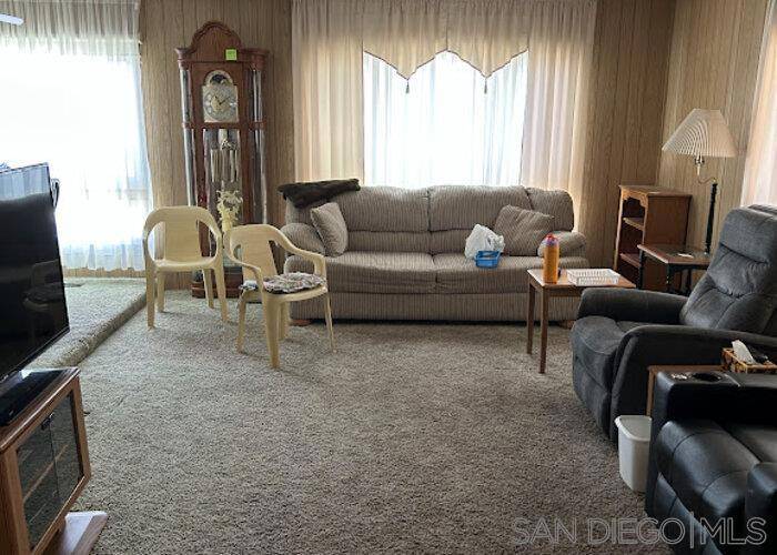 Vista, CA 92084,1501 Anza #35