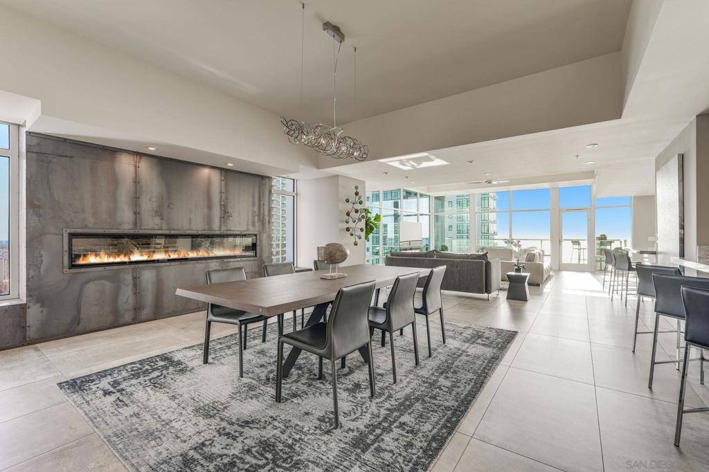 San Diego, CA 92101,1262 Kettner Blvd #2402