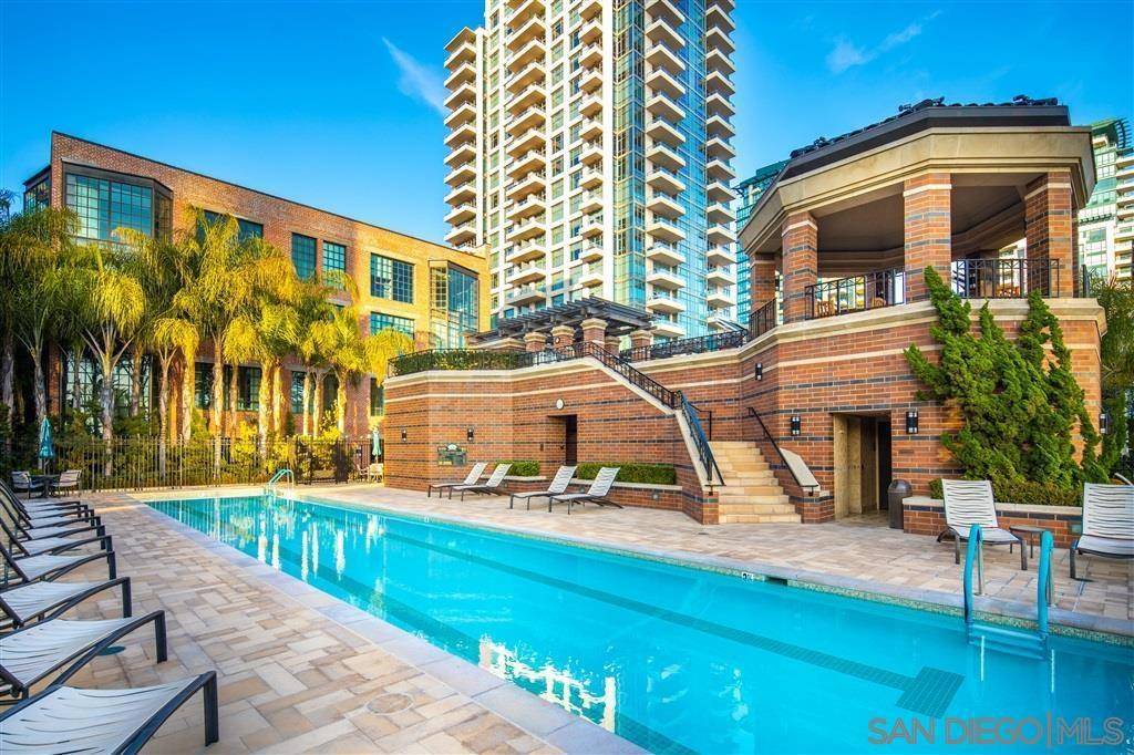 San Diego, CA 92101,500 W Harbor Dr #1307