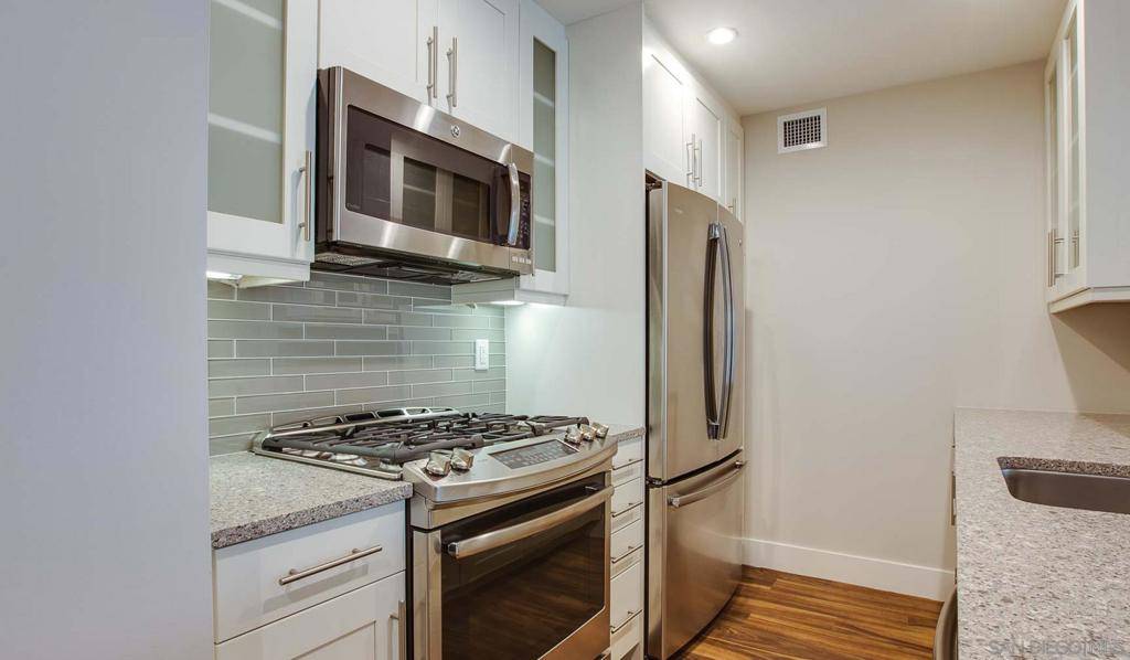 La Jolla, CA 92037,400 Prospect Street #405