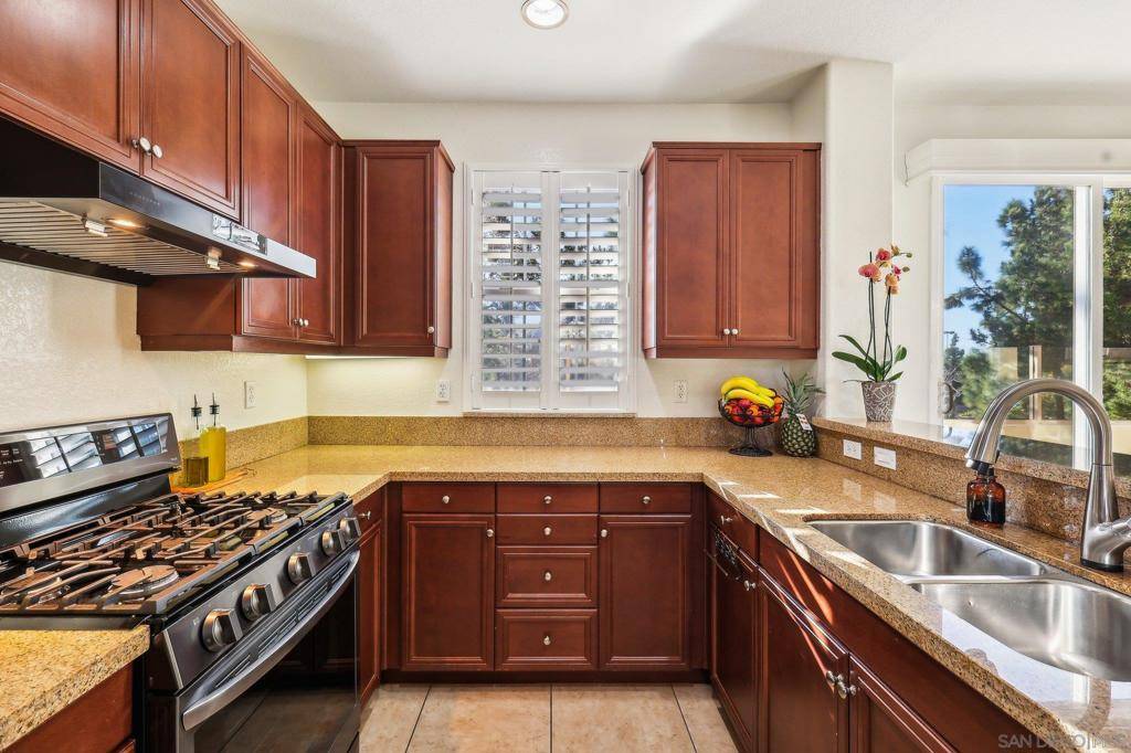 Chula Vista, CA 91915,1464 Caminito Sicilia