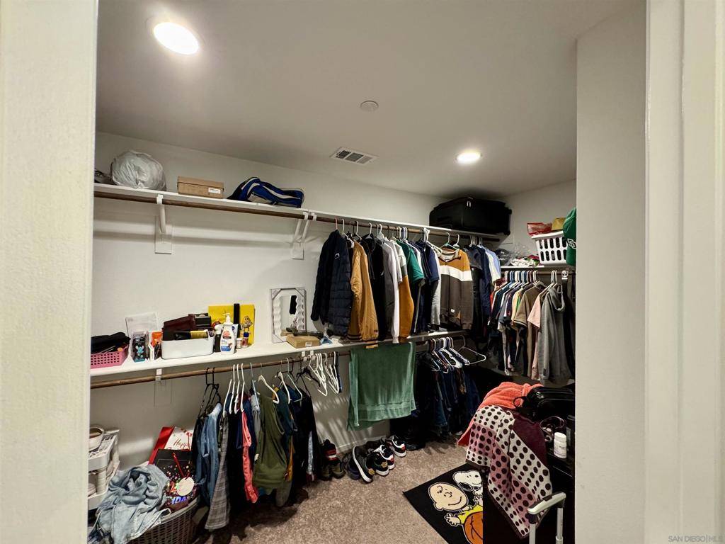 24014 Raptor Way Lake Elsinore, CA 92532