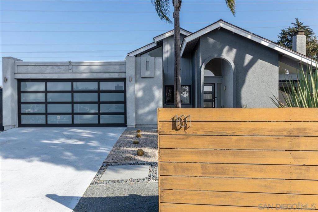 Encinitas, CA 92024,101 Rodney Ave