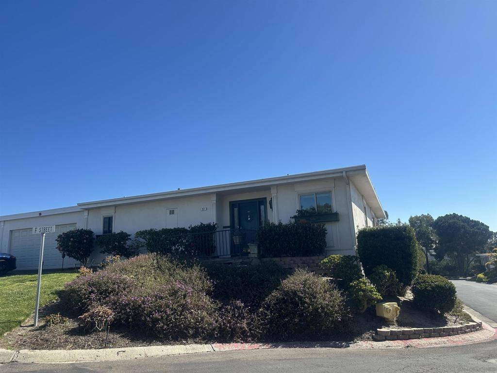 Oceanside, CA 92057,3747 S Vista Campana #91
