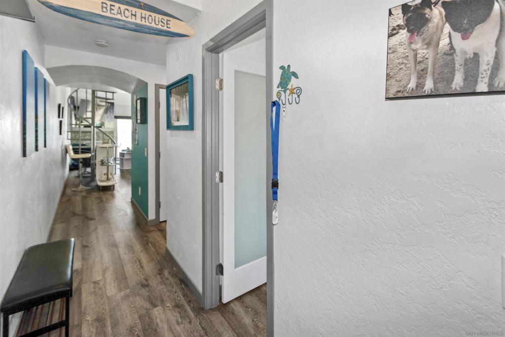 Imperial Beach, CA 91932,706 Ocean Ln